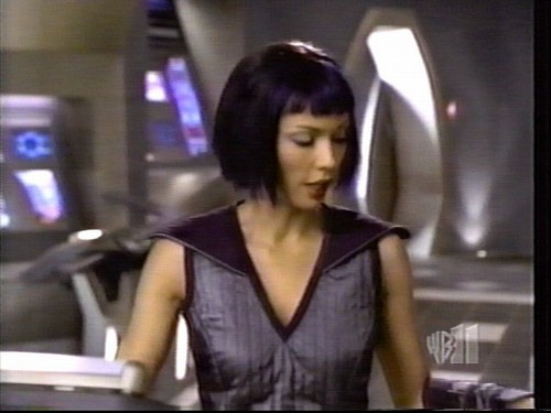 lexa-doig-andromeda-210.jpg