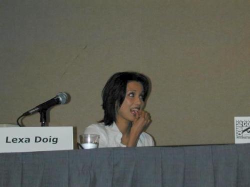 lexa-doig-comic-con-2002-005.jpg