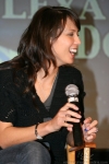 lexa-doig-stargate-sg-1-atlantis-2008-vancouver-convention-010.jpg